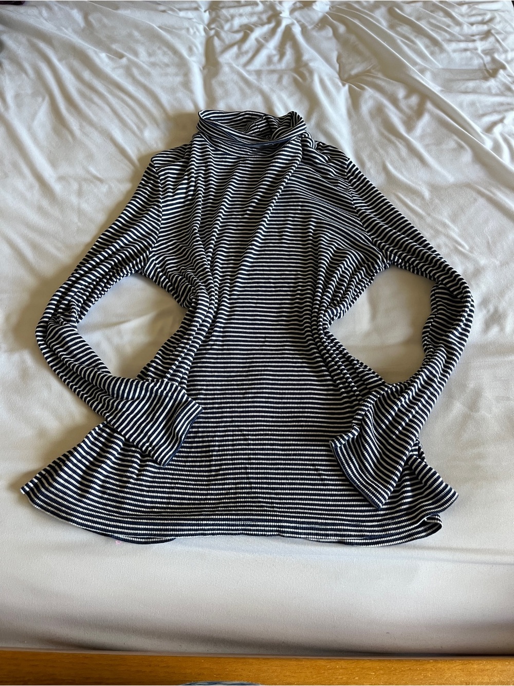Jones New York Black and White Striped Turtleneck Long Sleeve Top